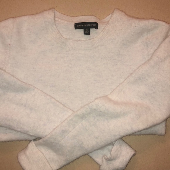 Banana Republic Sweaters - Wool Banana Republic pullover sweater